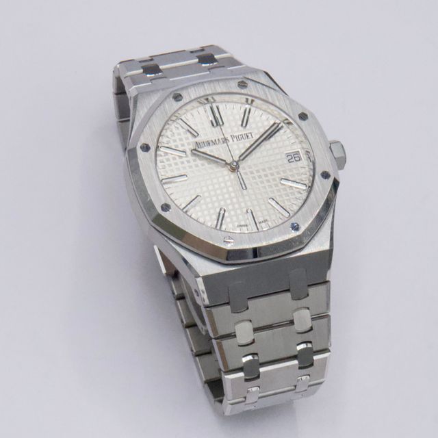Audemars Piguet Royal Oak 15510ST.OO.1320ST.08 Image 2